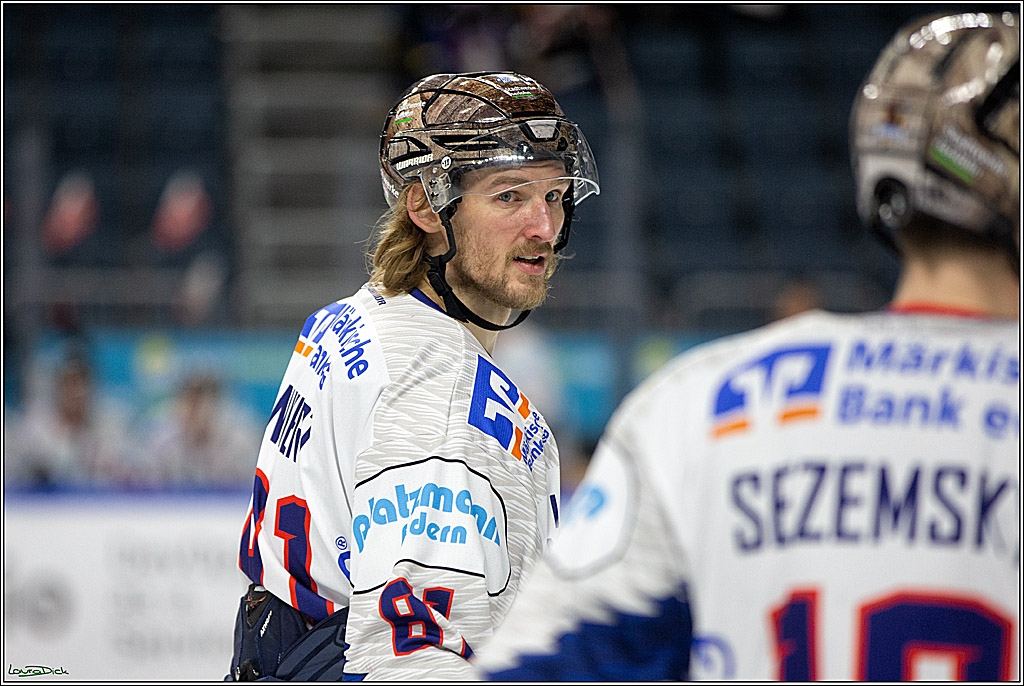 PENNY DEL;  Koelner Haie - Iserlohn Roosters; Koeln, 20.02.2022